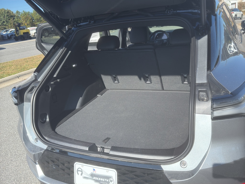 2026 Chevrolet Equinox EV RS - Photo 18