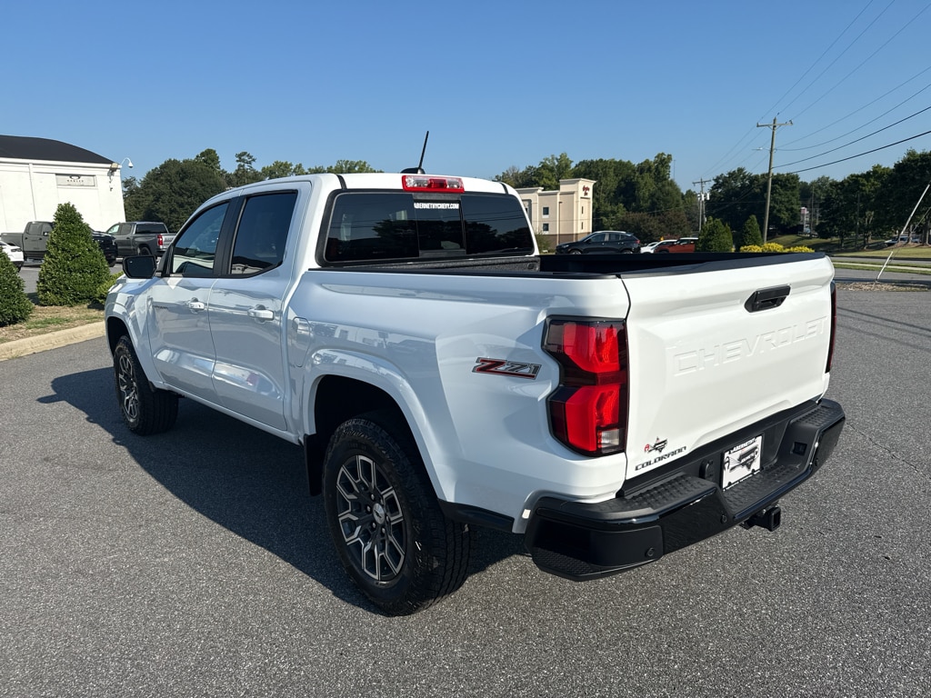 2026 Chevrolet Colorado Z71 - Photo 4