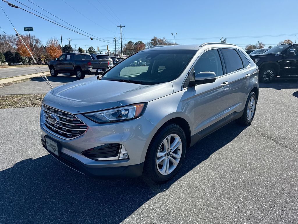 2020 Ford Edge SEL photo 3