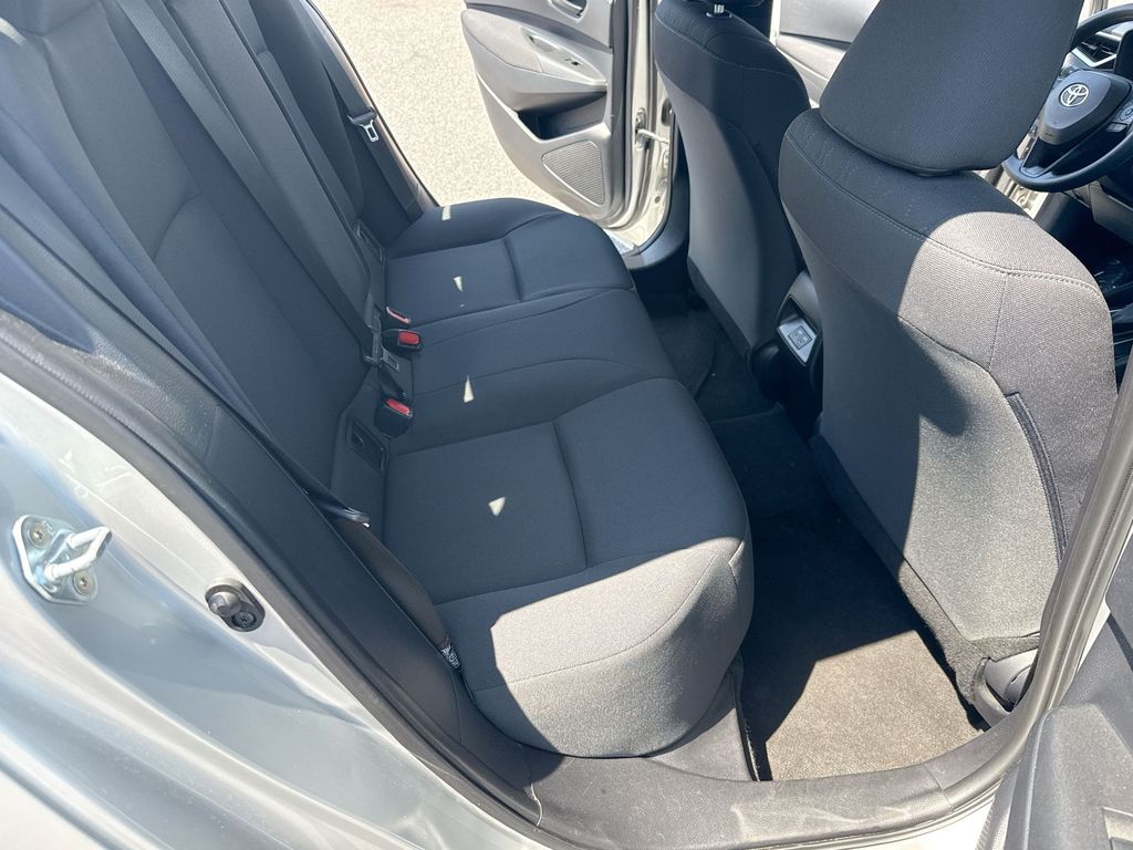 2024 Toyota Corolla LE - Photo 20