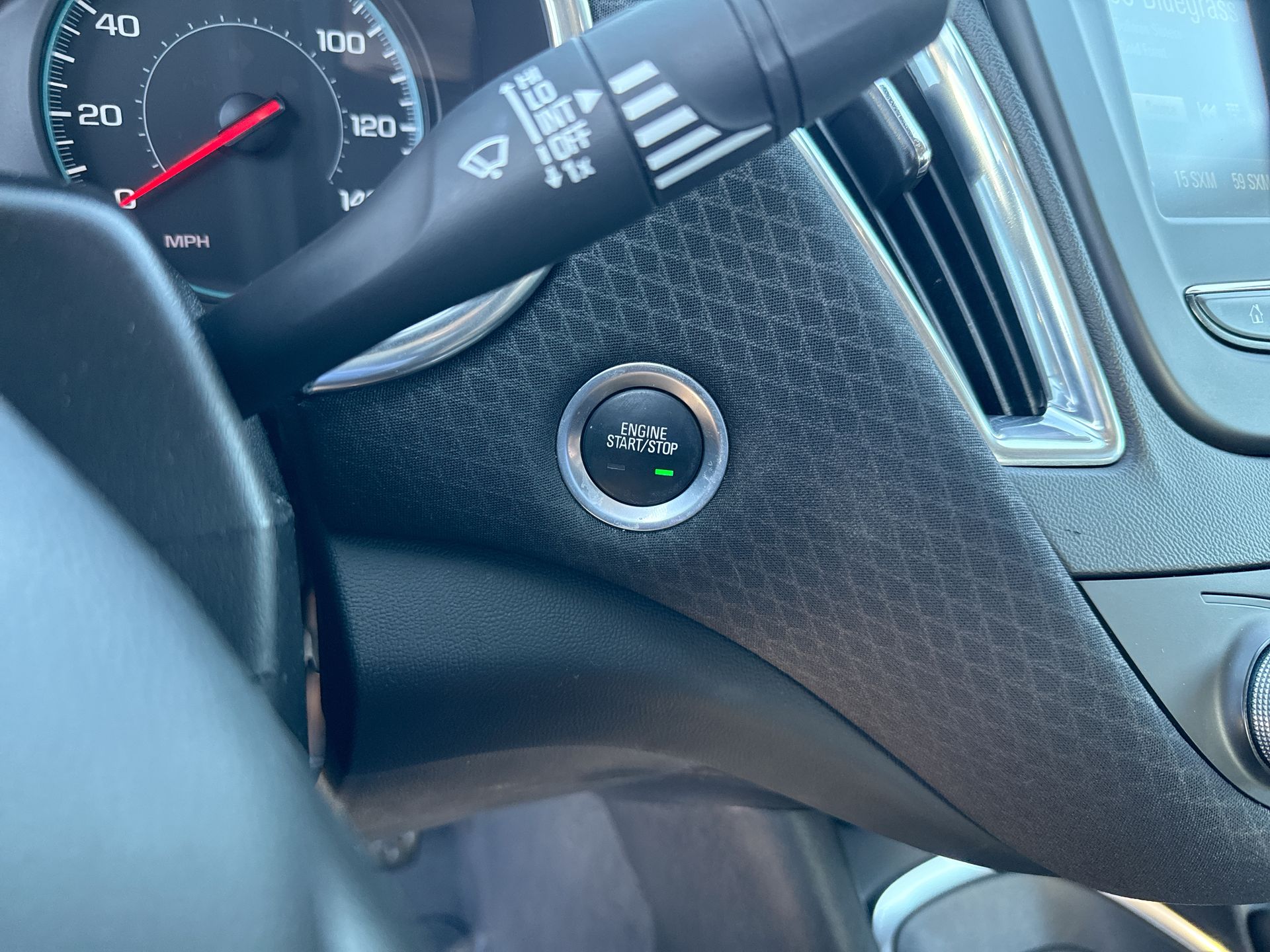 2018 Chevrolet Malibu 1LT - Photo 13