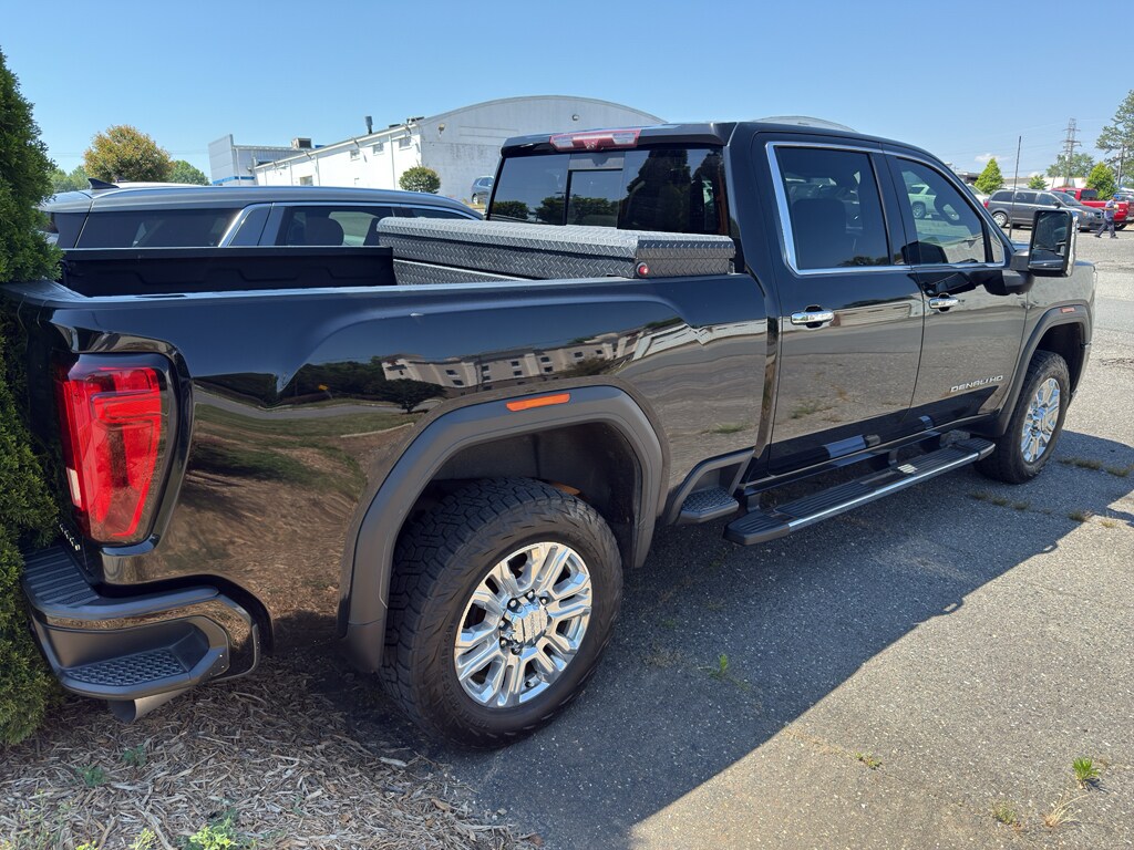Used 2021 GMC Sierra 2500 HD Denali Truck