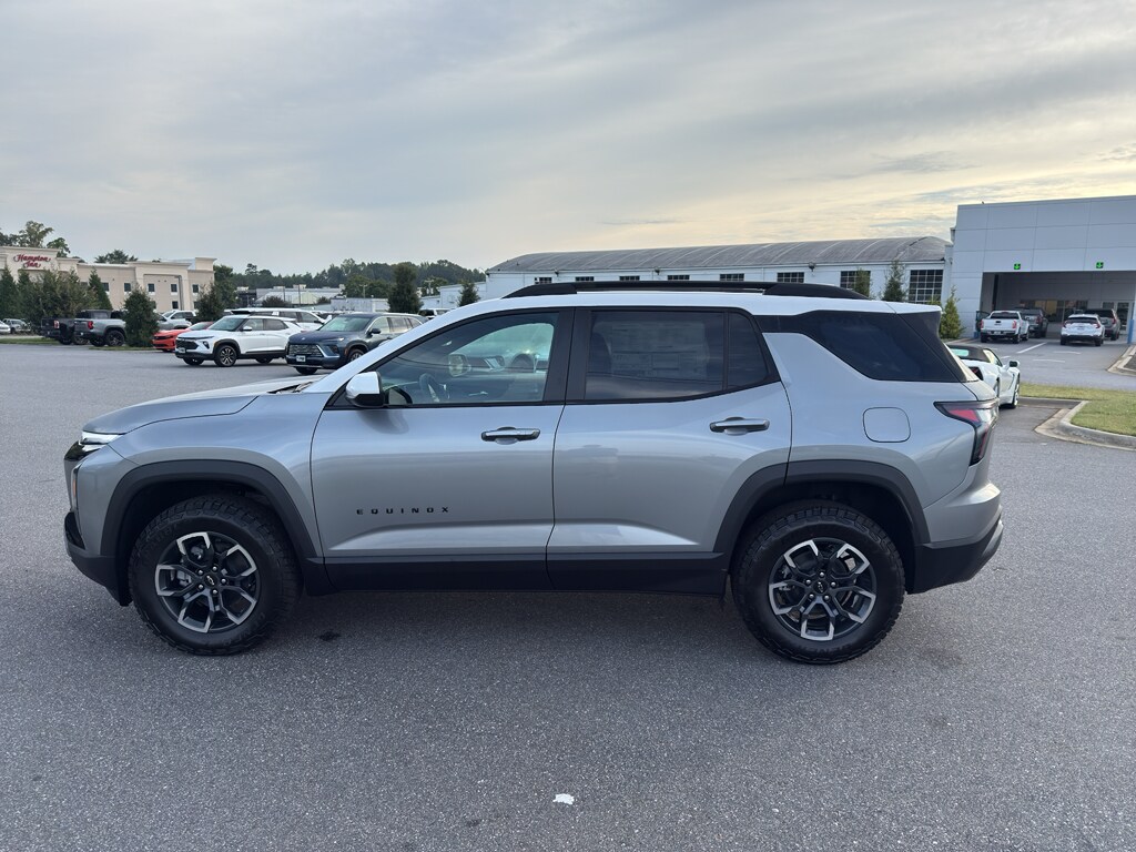 2026 Chevrolet Equinox ACTIV photo 3