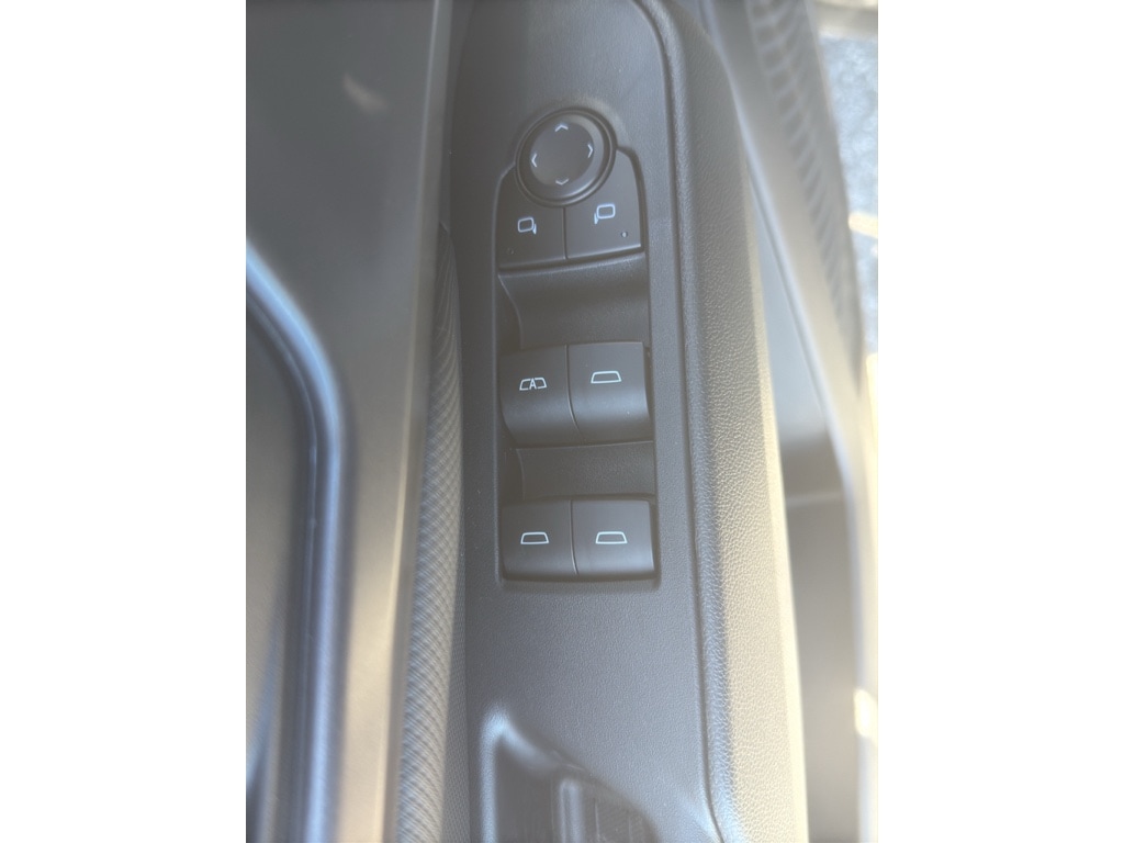 2026 Chevrolet Equinox EV RS - Photo 7