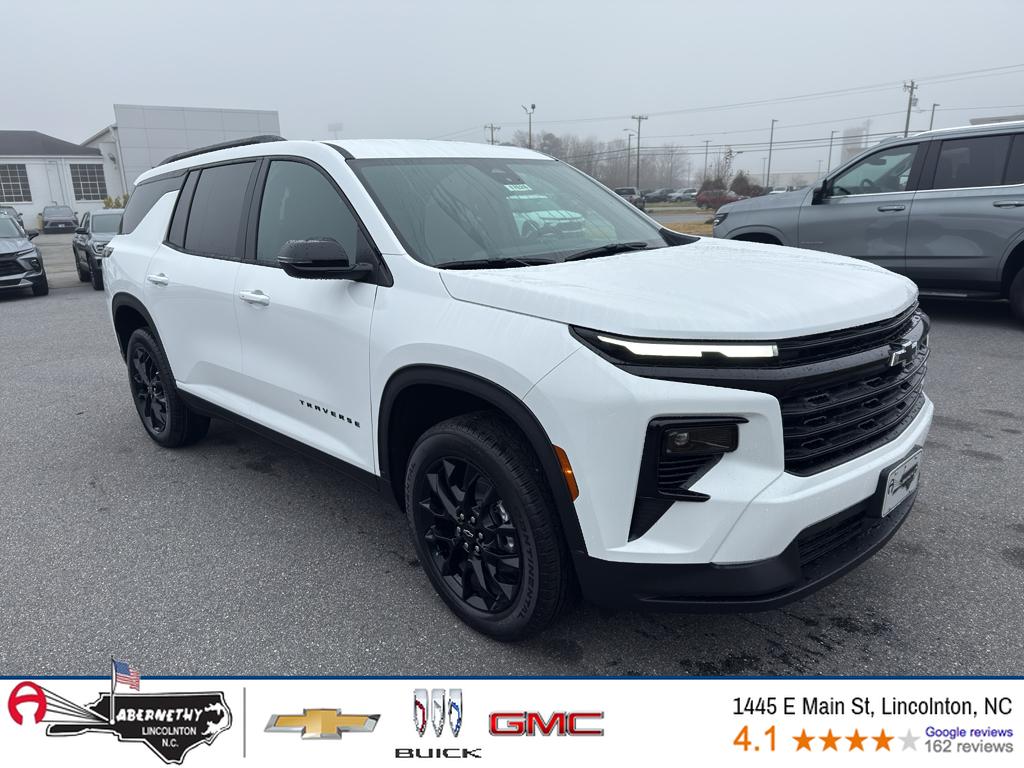 2026 Chevrolet Traverse LT's photo
