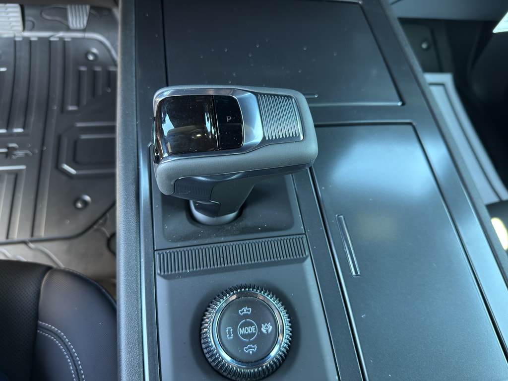 2026 GMC HUMMER EV 2X - Photo 12