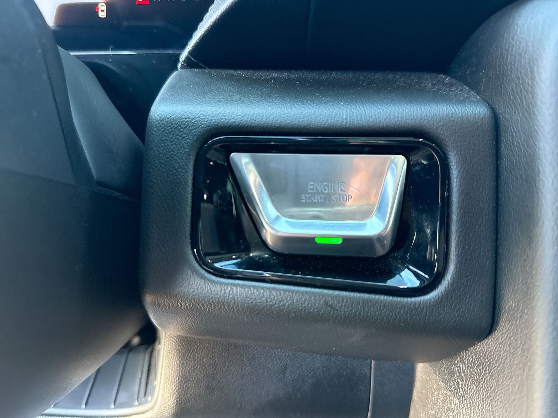 2025 GMC Yukon XL Denali - Photo 13