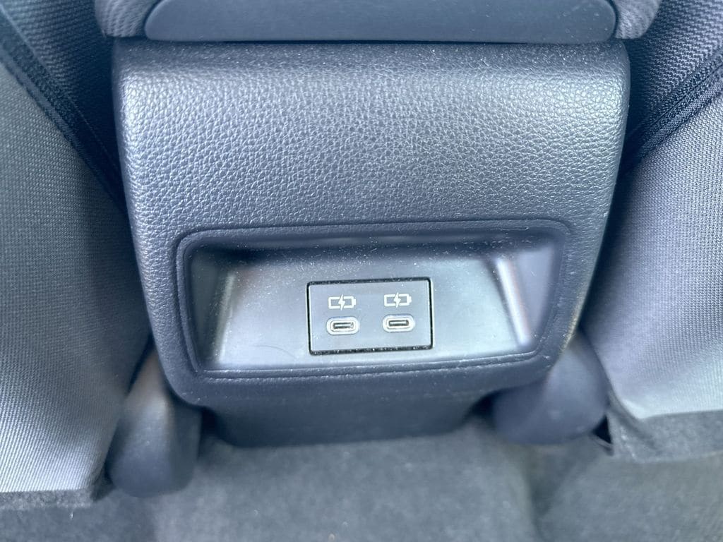 2024 Toyota Corolla LE - Photo 8