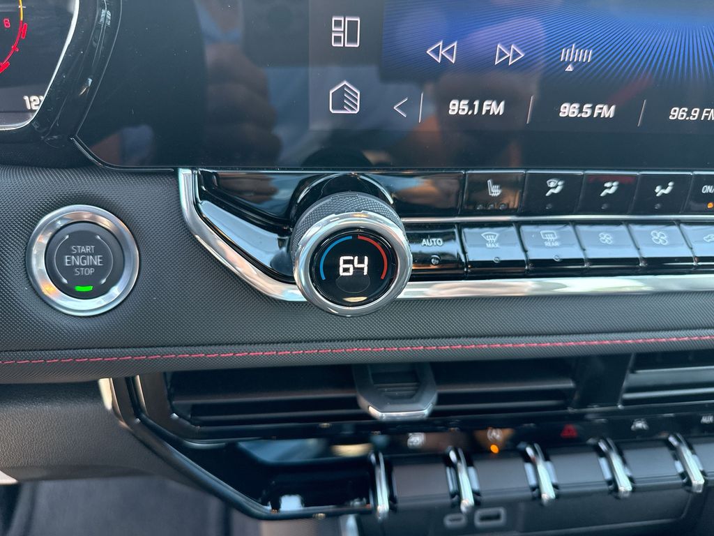 2026 Chevrolet Colorado Z71 - Photo 15