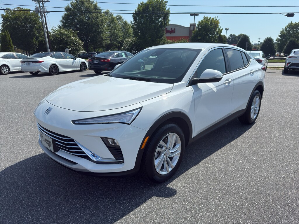 2025 Buick Envista Preferred photo 2