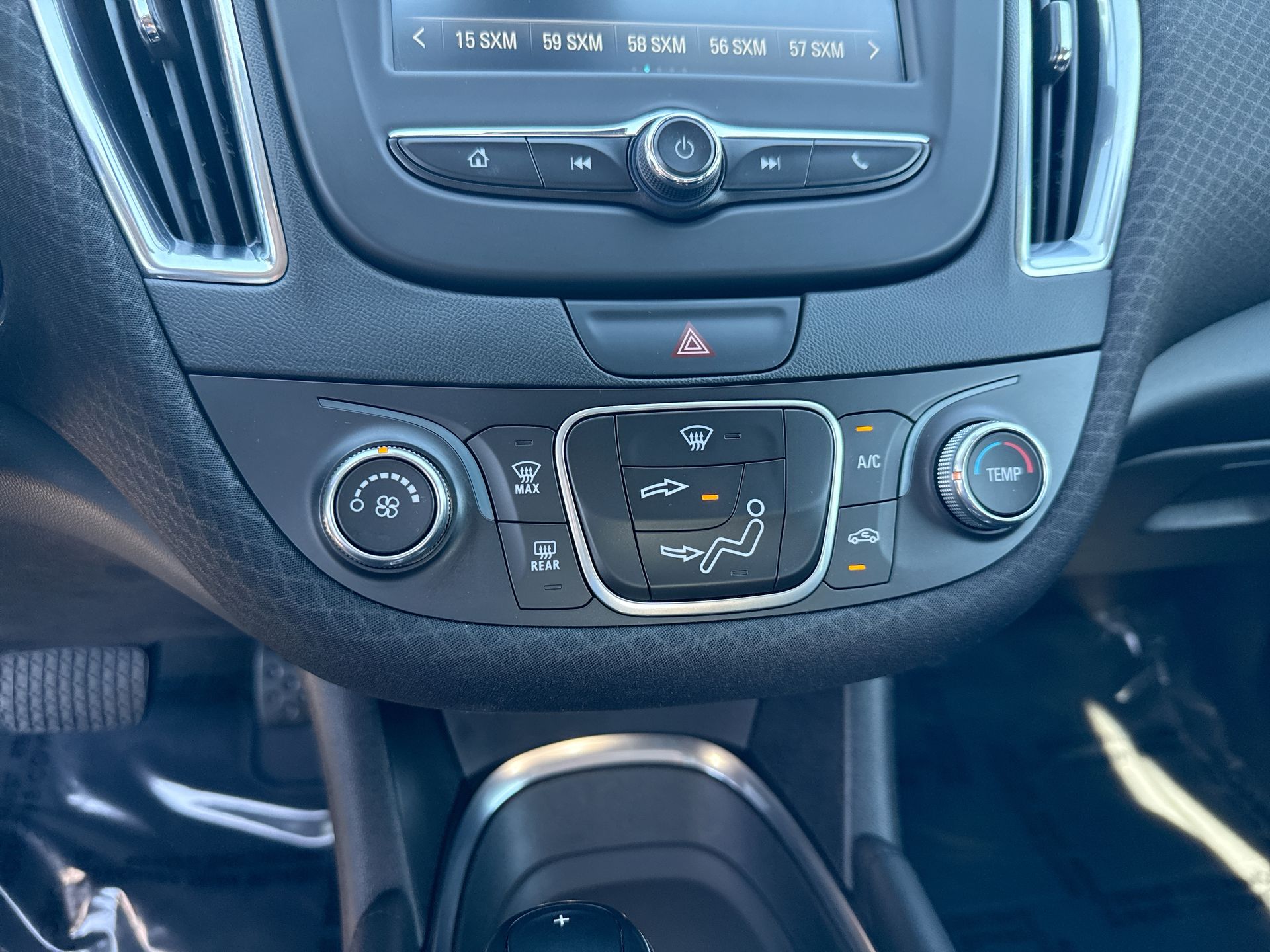 2018 Chevrolet Malibu 1LT - Photo 14