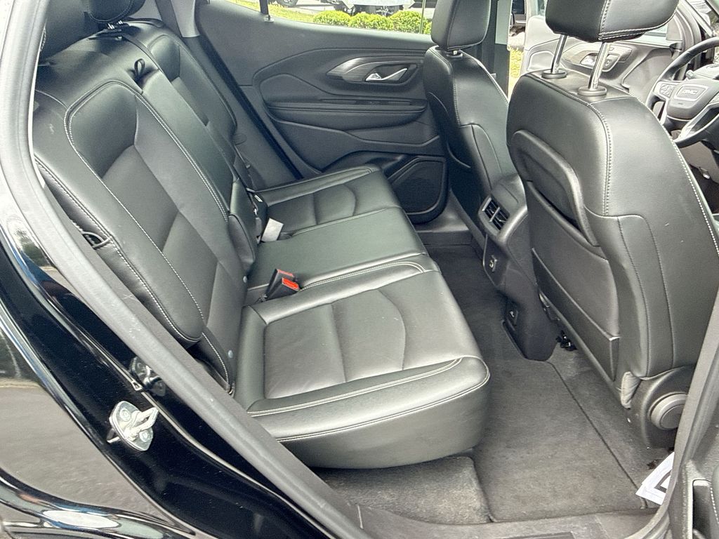 2024 GMC Terrain SLT - Photo 25