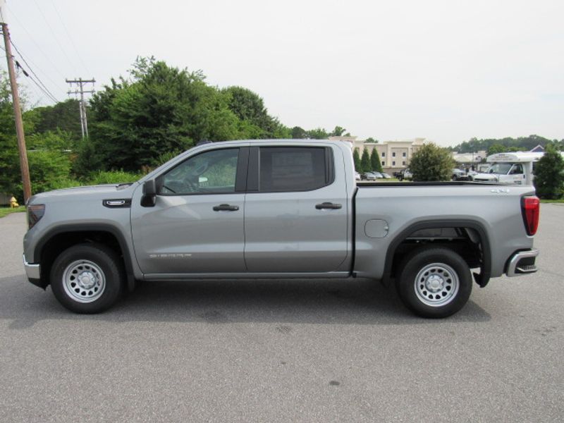 2025 Gmc Sierra 1500 Pro photo 3