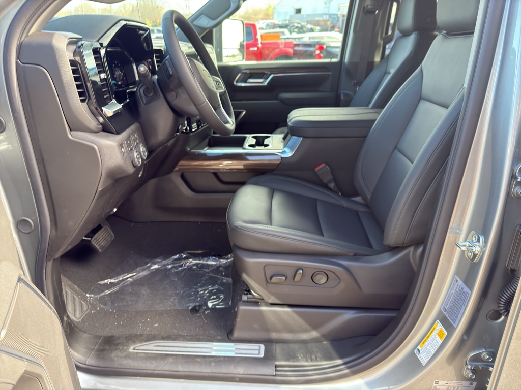 2026 Chevrolet Silverado 2500 HD LT - Photo 8