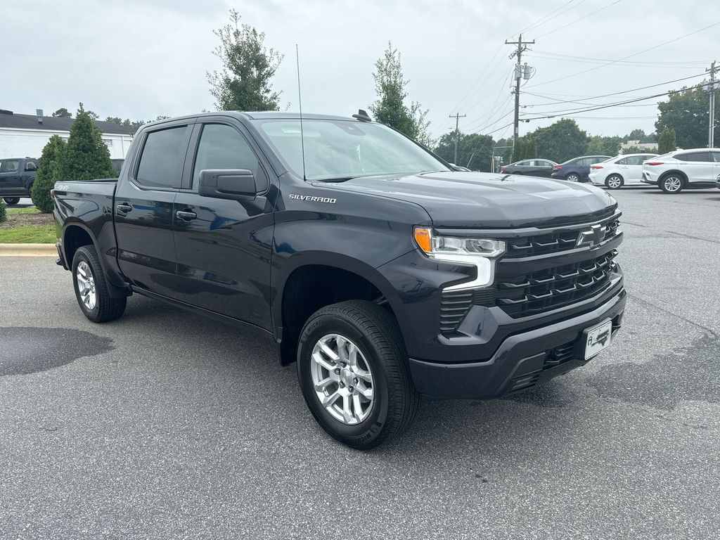 2024 Chevrolet Silverado 1500 RST photo 2