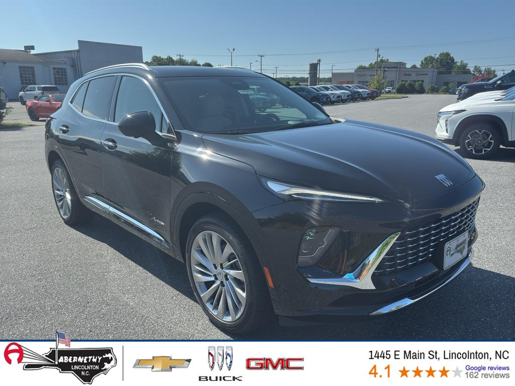 2025 Buick Envision Avenir's photo