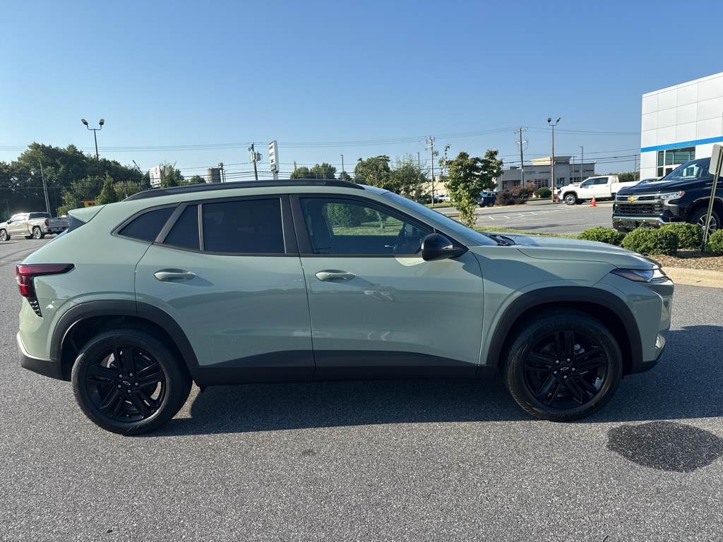 2026 Chevrolet Trax Activ - Photo 6