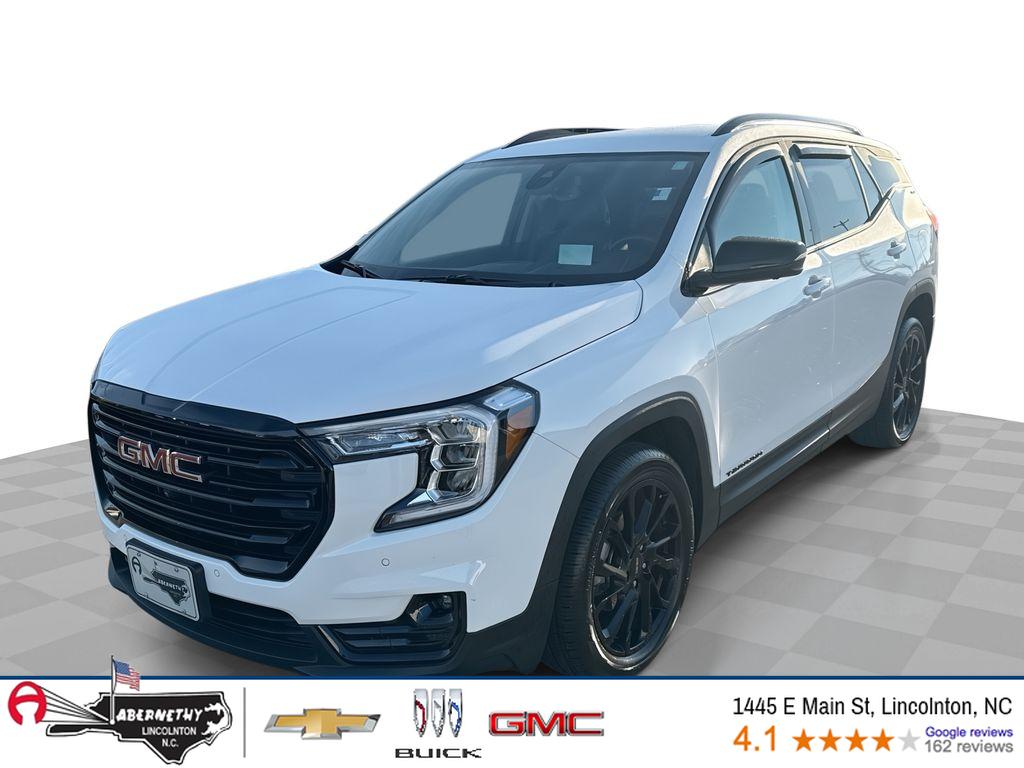2024 GMC Terrain SLT's photo