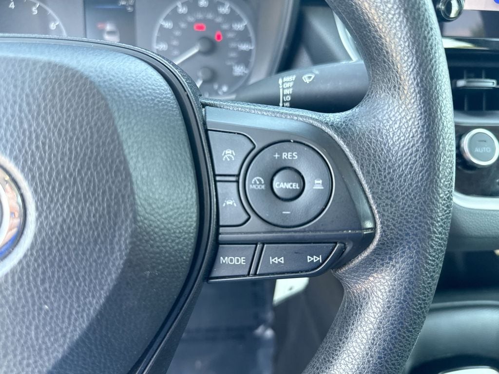 2024 Toyota Corolla LE - Photo 10