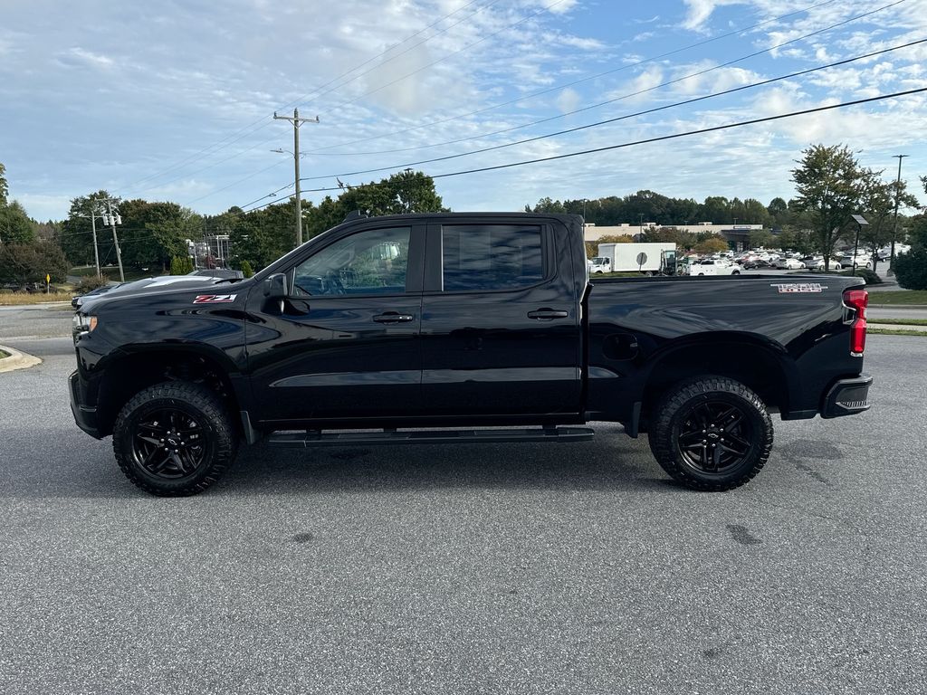 2022 Chevrolet Silverado 1500 LT Trail Boss photo 4