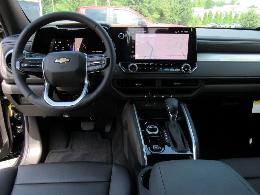 2026 Chevrolet Colorado LT - Photo 19