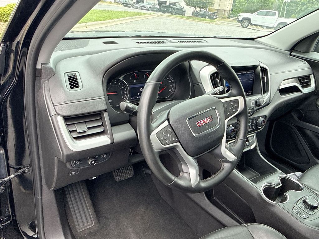2024 GMC Terrain SLT - Photo 34