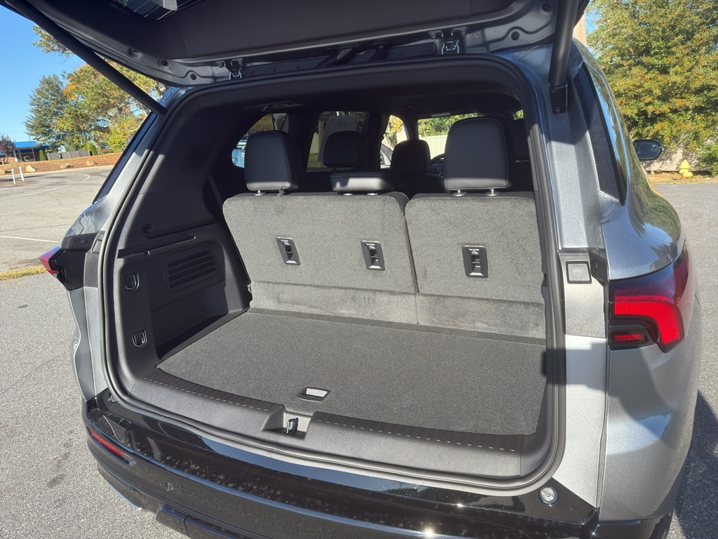 2026 Buick Enclave Sport Touring - Photo 19