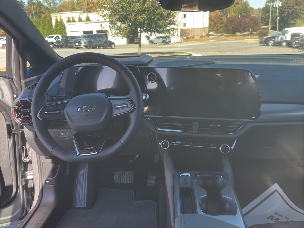 2026 Chevrolet Equinox EV RS - Photo 16
