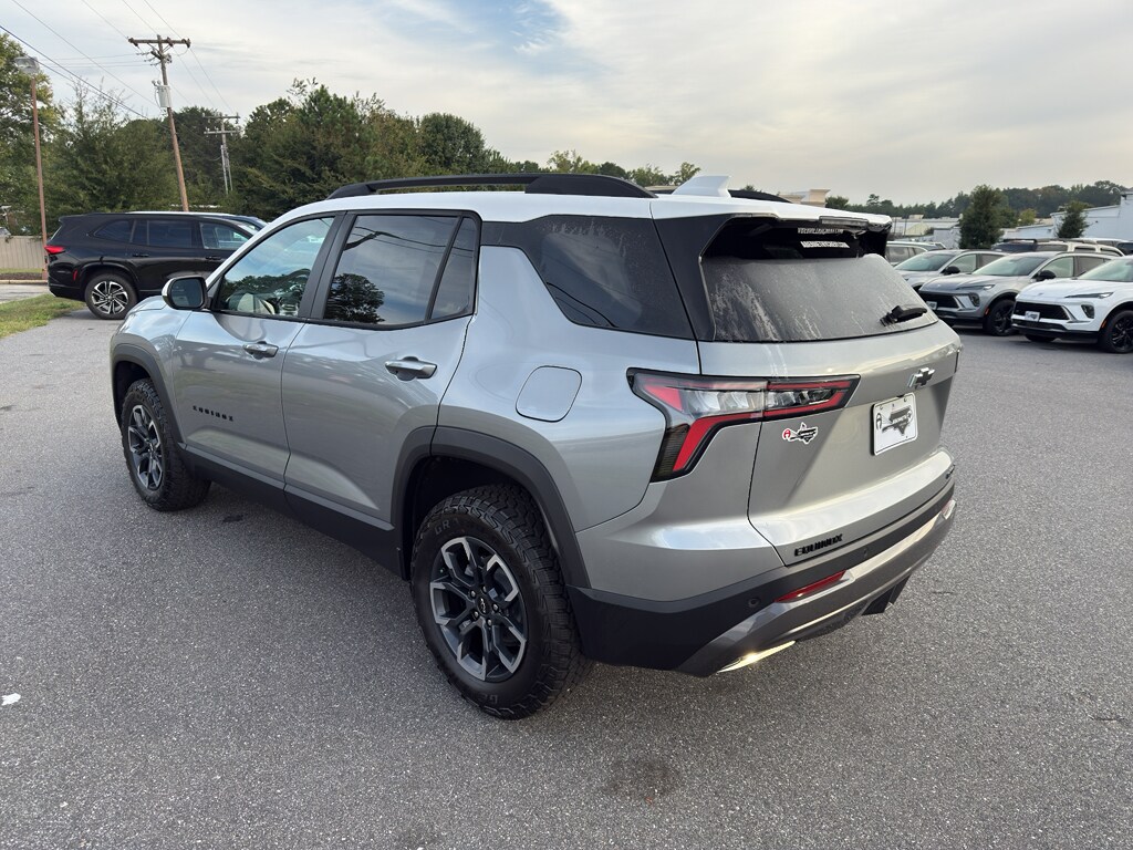 2026 Chevrolet Equinox ACTIV photo 4