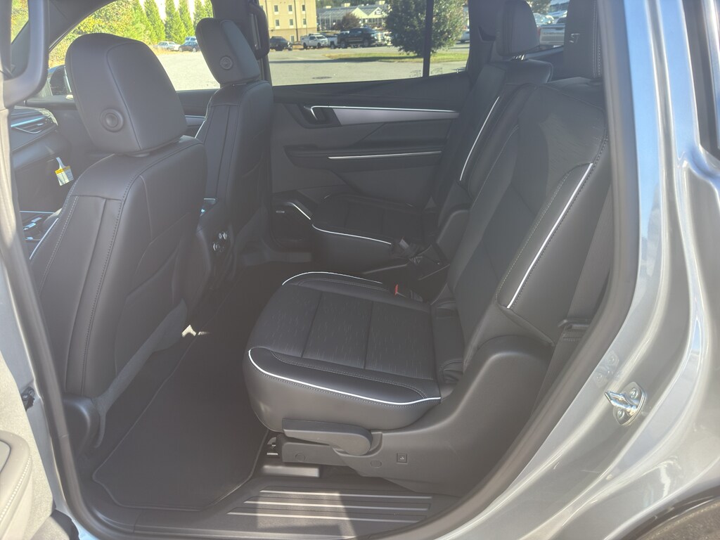 2026 Buick Enclave Sport Touring - Photo 17