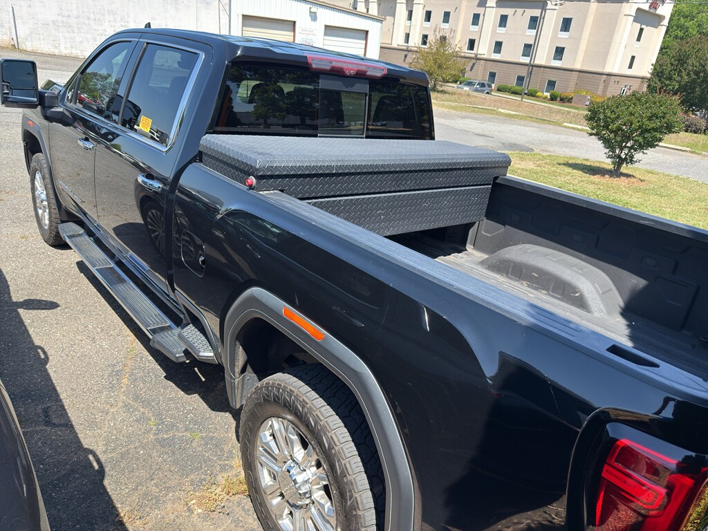 Used 2021 GMC Sierra 2500 HD Denali Truck