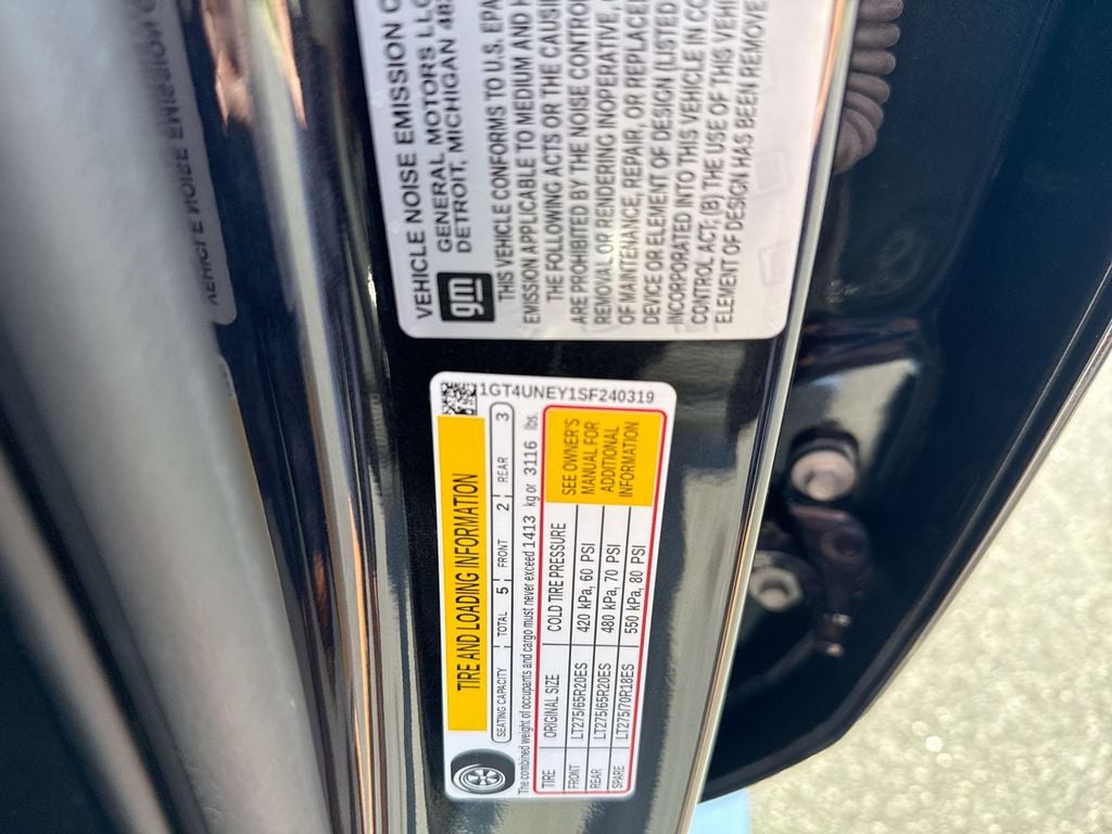2025 GMC Sierra 2500HD SLT - Photo 33