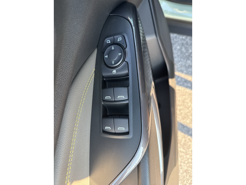 2026 Chevrolet Trax Activ - Photo 7