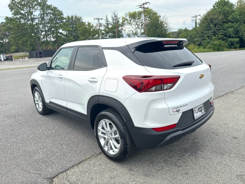 New 2026 Chevrolet Trailblazer LS SUV