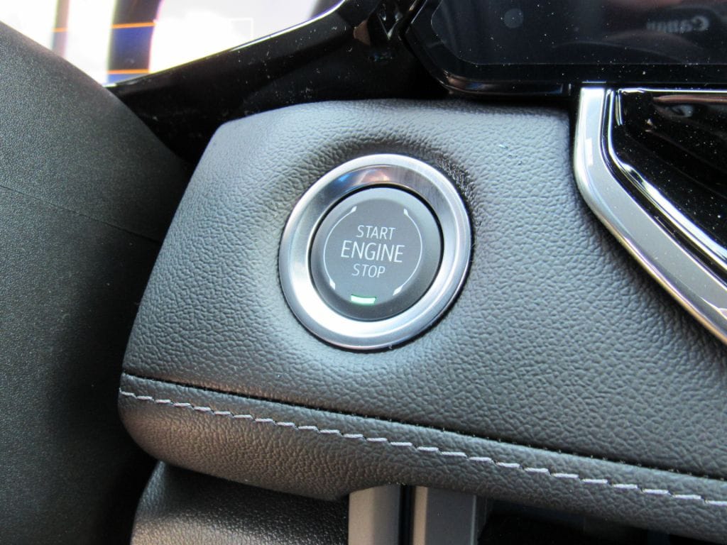 2026 Chevrolet Colorado LT - Photo 13