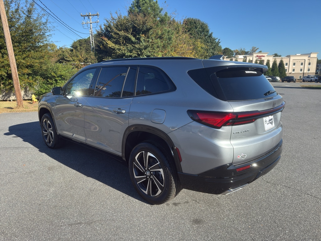 2026 Buick Enclave Sport Touring - Photo 4