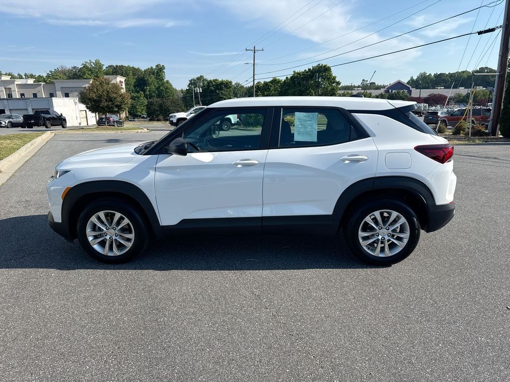 Used 2023 Chevrolet Trailblazer LS SUV