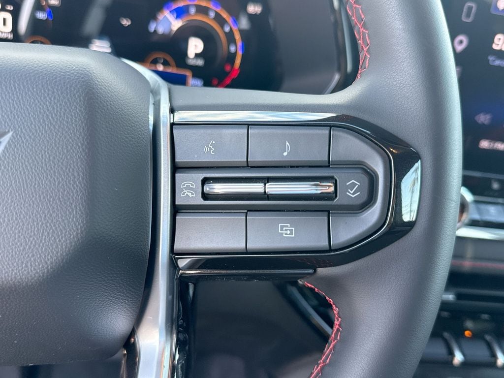 2026 Chevrolet Colorado Z71 - Photo 16