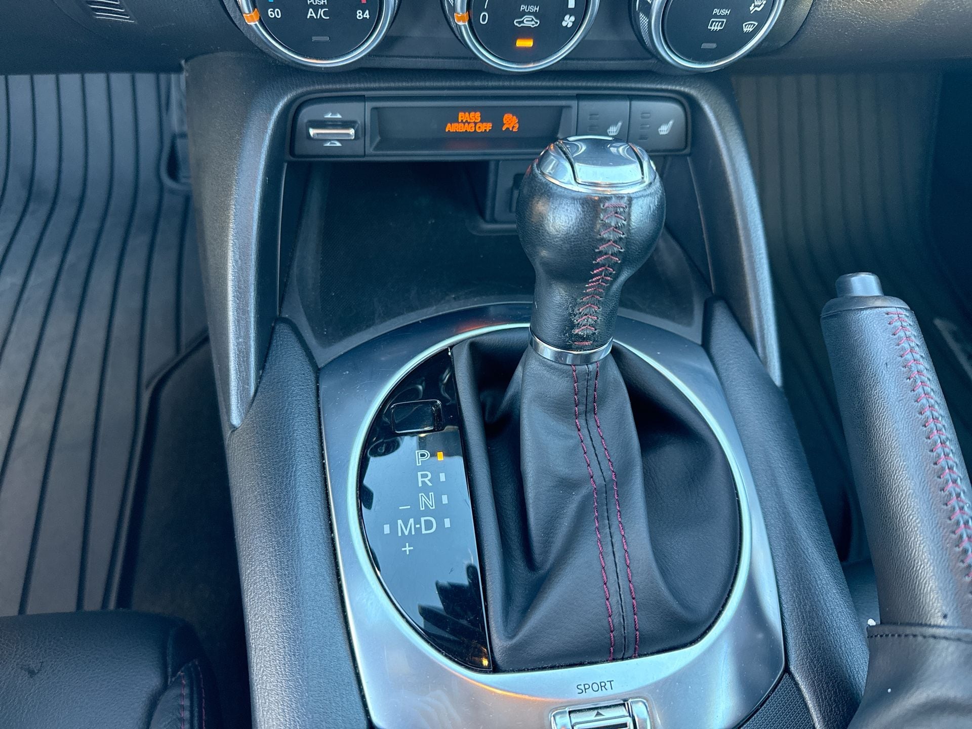 2017 Mazda MX-5 Miata RF Grand Touring - Photo 17