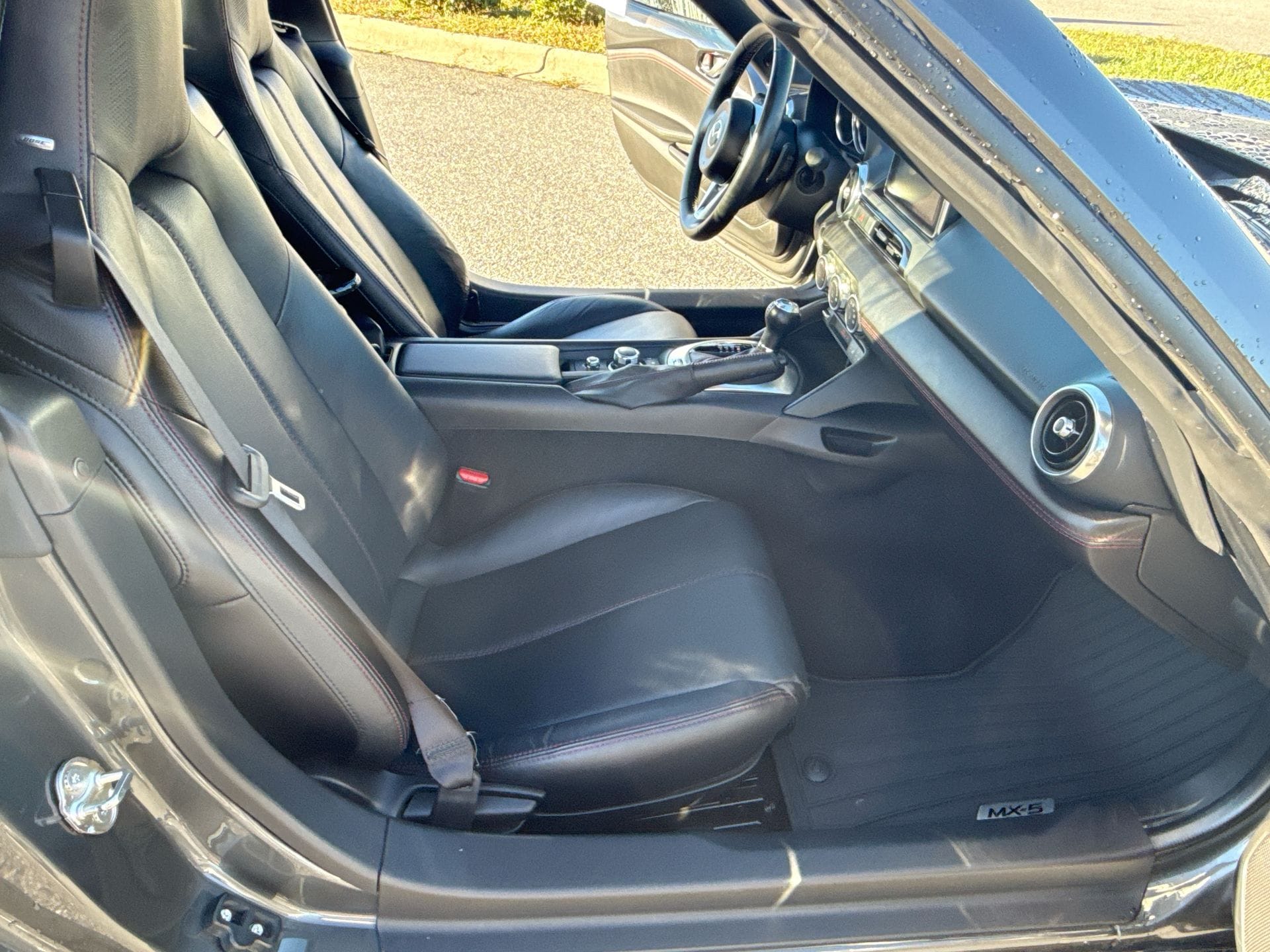 2017 Mazda MX-5 Miata RF Grand Touring - Photo 32