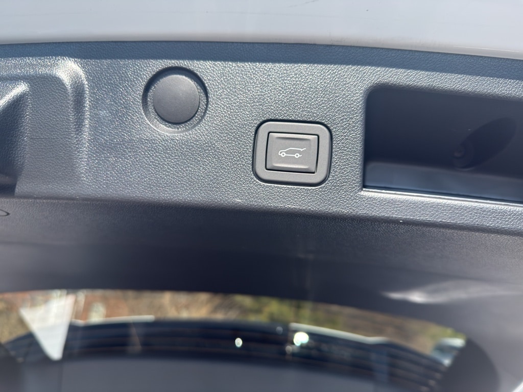 2026 GMC Terrain AT4 - Photo 22