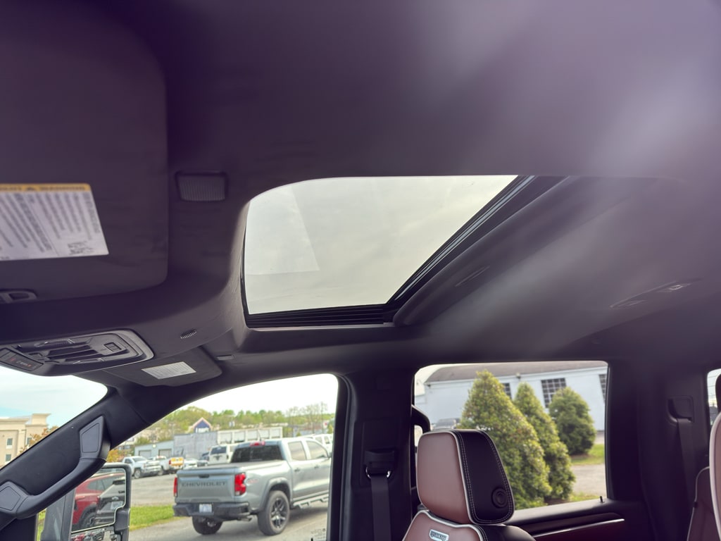 2026 GMC Sierra 2500HD Denali Ultimate - Photo 9