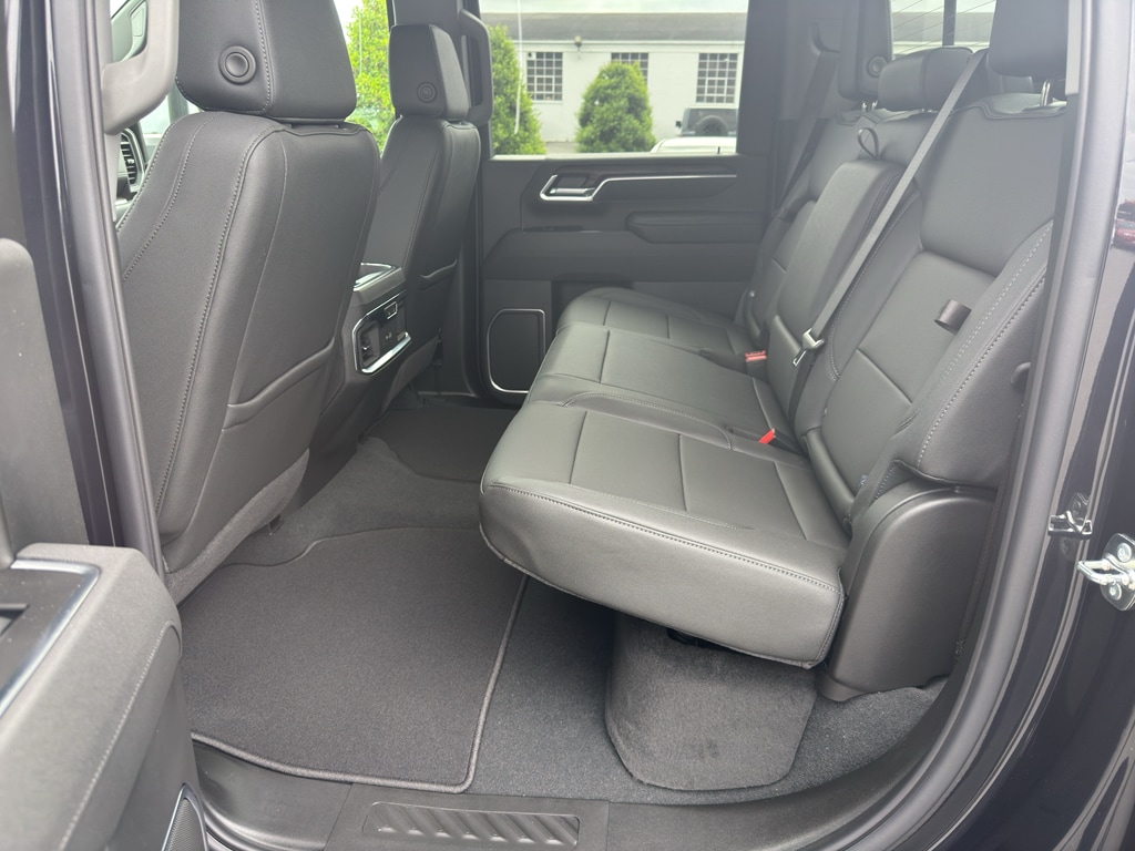 2026 GMC Sierra 2500HD SLT - Photo 18