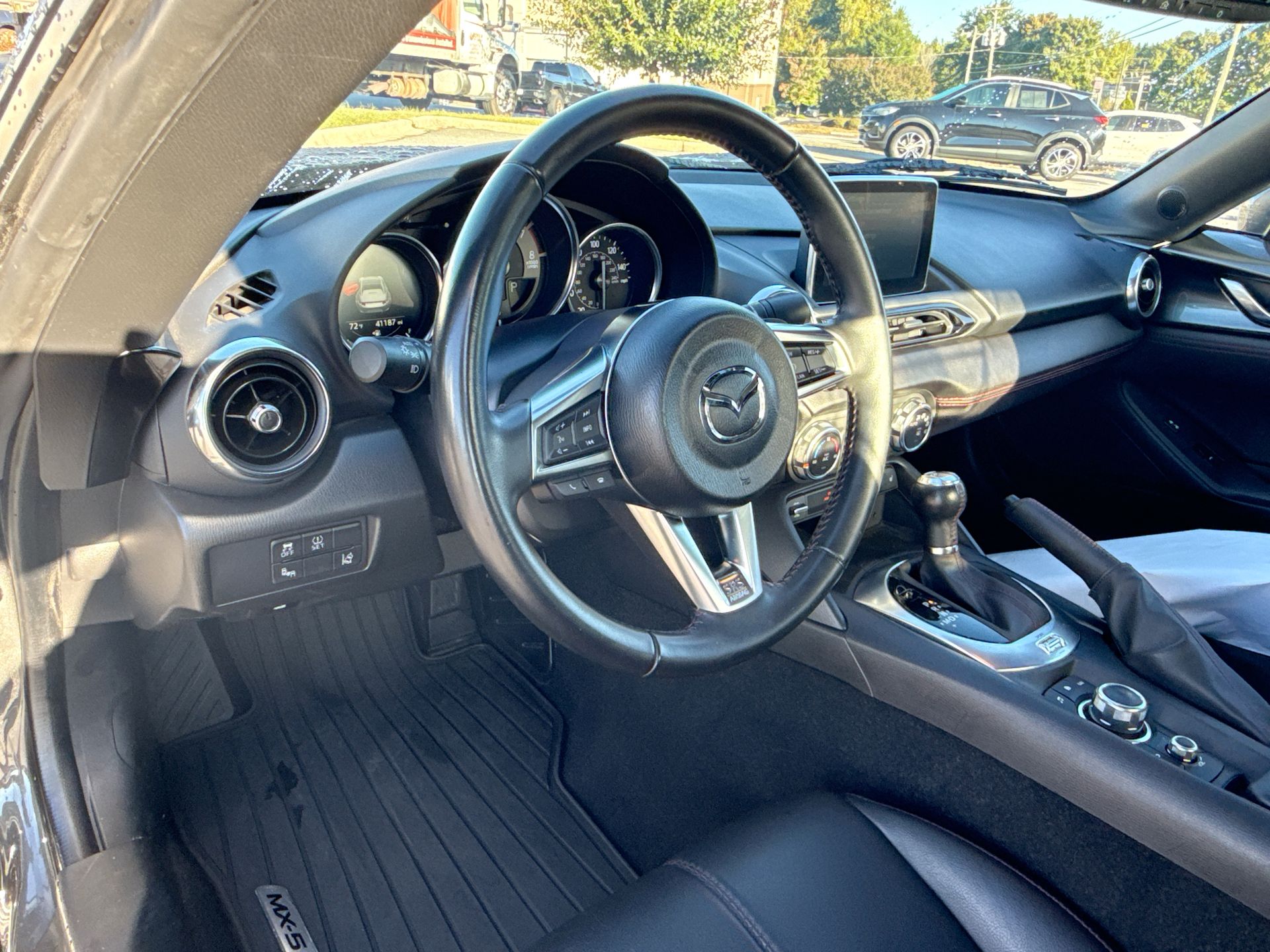 2017 Mazda MX-5 Miata RF Grand Touring - Photo 34