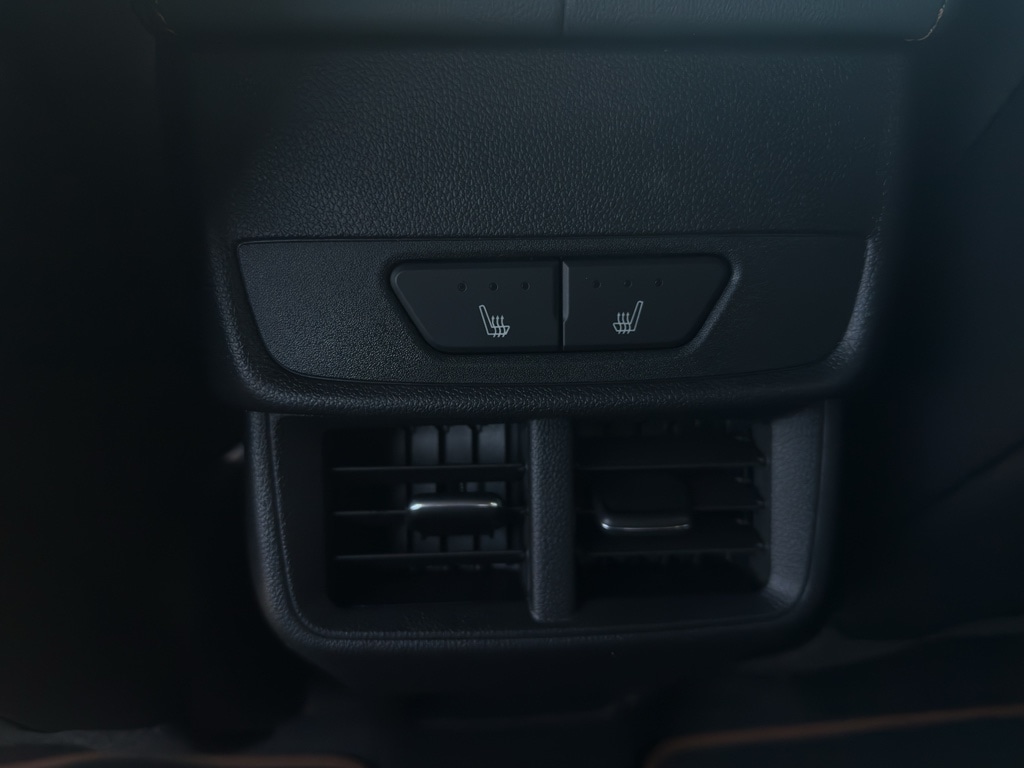 2026 GMC Terrain AT4 - Photo 20