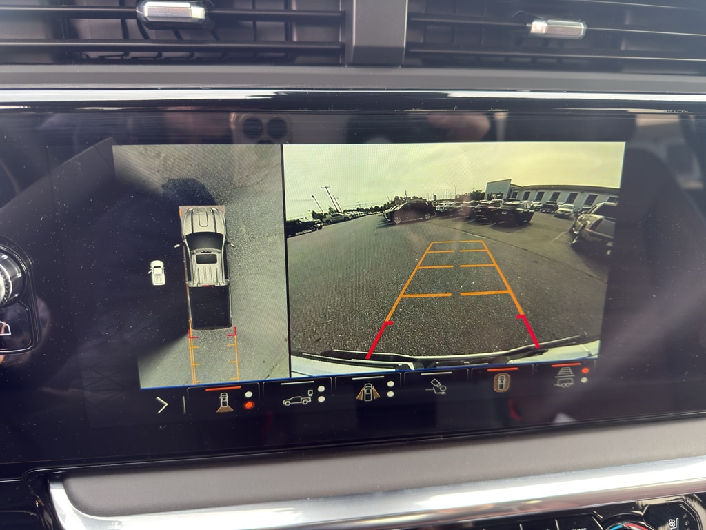 2026 GMC Sierra 2500HD Denali Ultimate - Photo 13