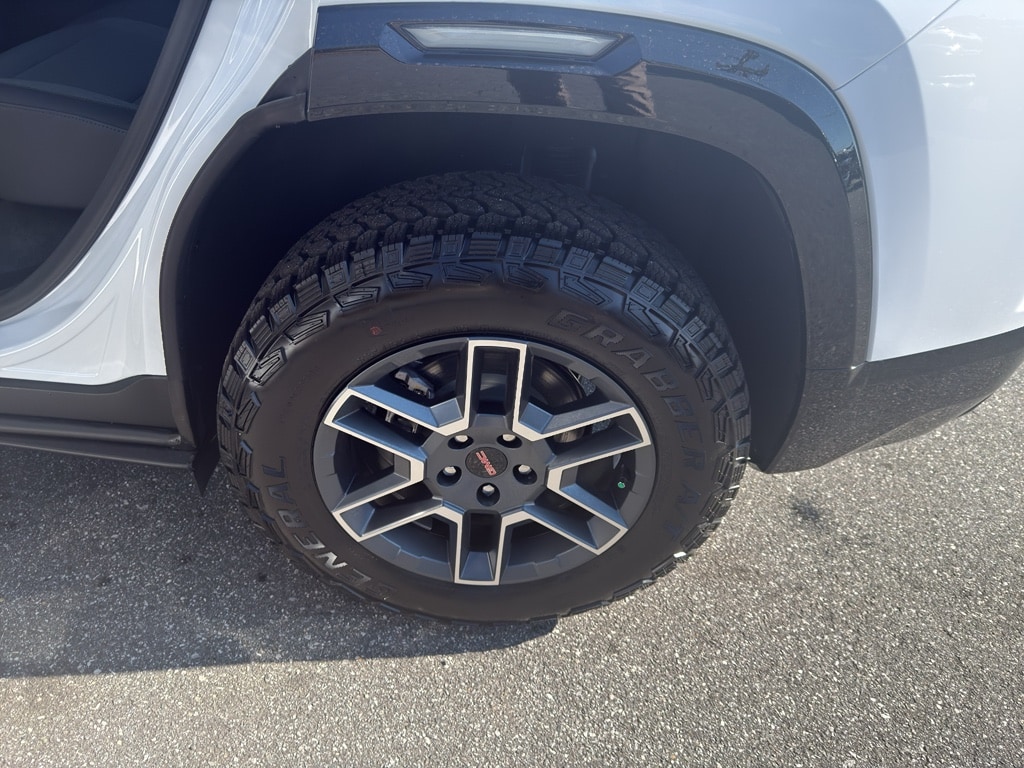 2026 GMC Terrain AT4 - Photo 23