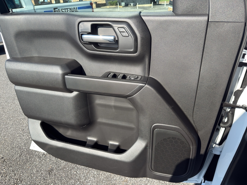 2026 GMC Sierra 1500 Pro - Photo 9