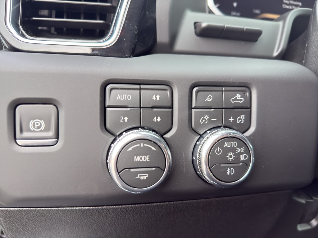 2026 GMC Sierra 2500HD Denali Ultimate - Photo 18