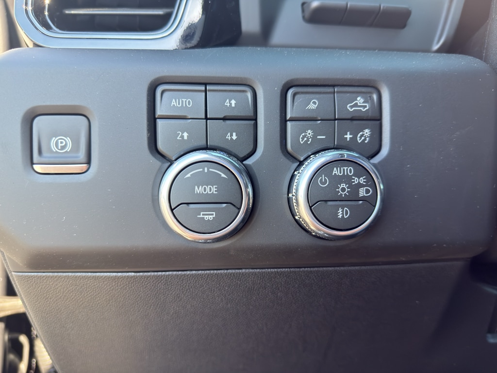 2026 GMC Sierra 2500HD AT4 - Photo 16